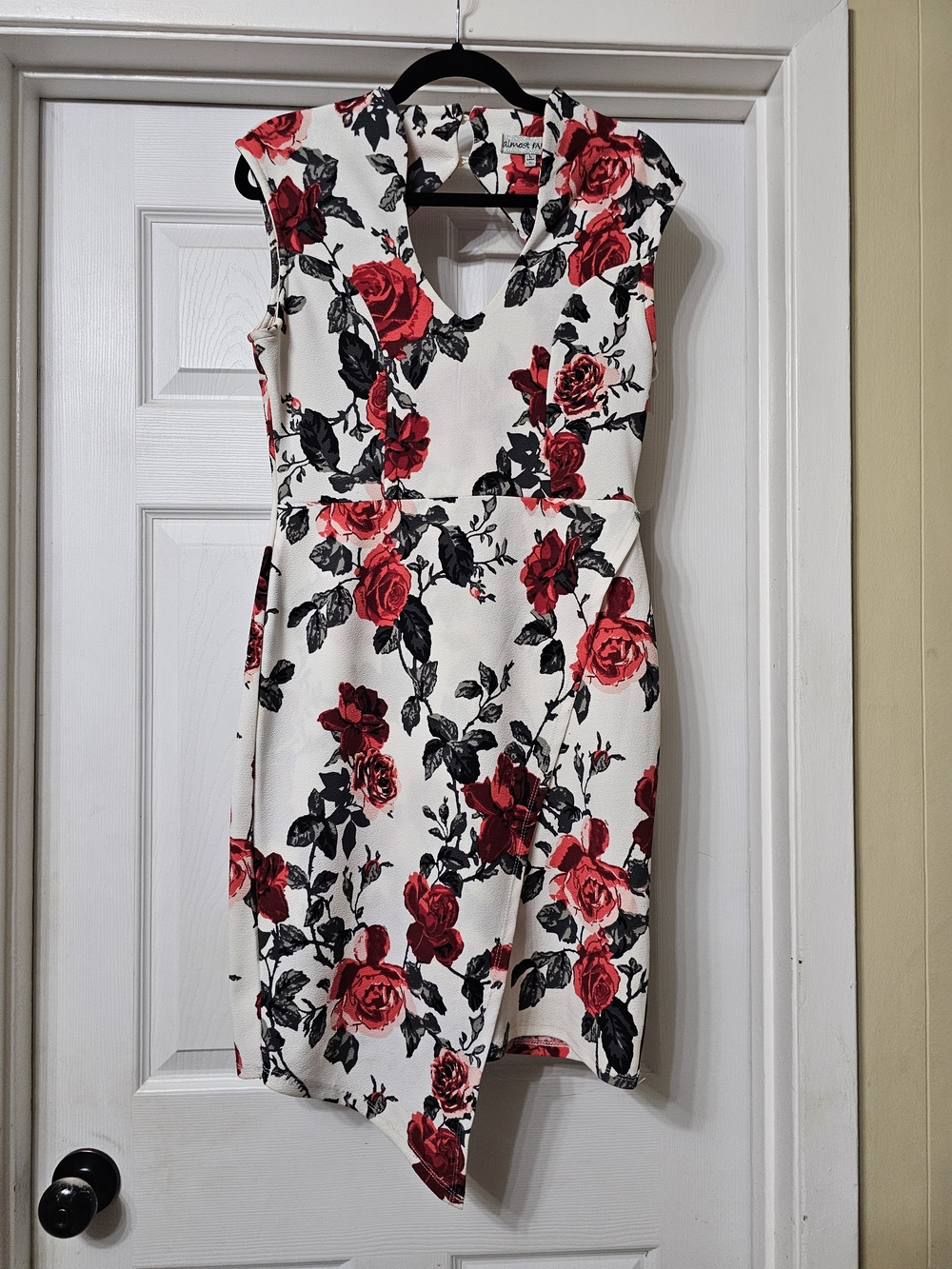 Almost Famous White Asymmetrical Dress with Red Rose Print